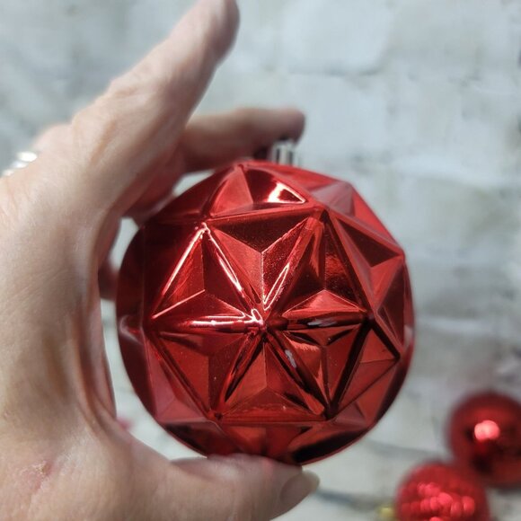 Vickerman Various Size Red Embossed Christmas Ball Ornaments  Lot of 9 - Picture 5 of 5